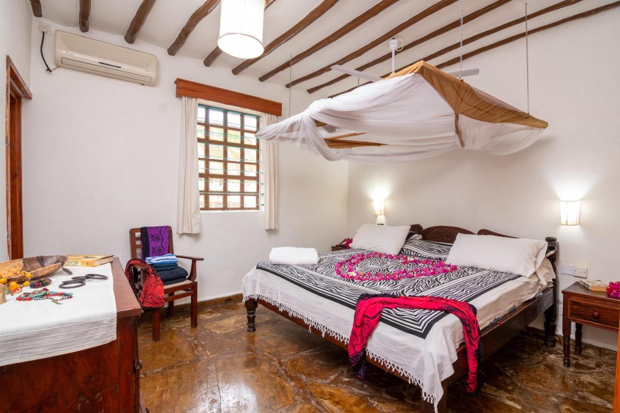 Eden House Cottages Malindi Exterior photo