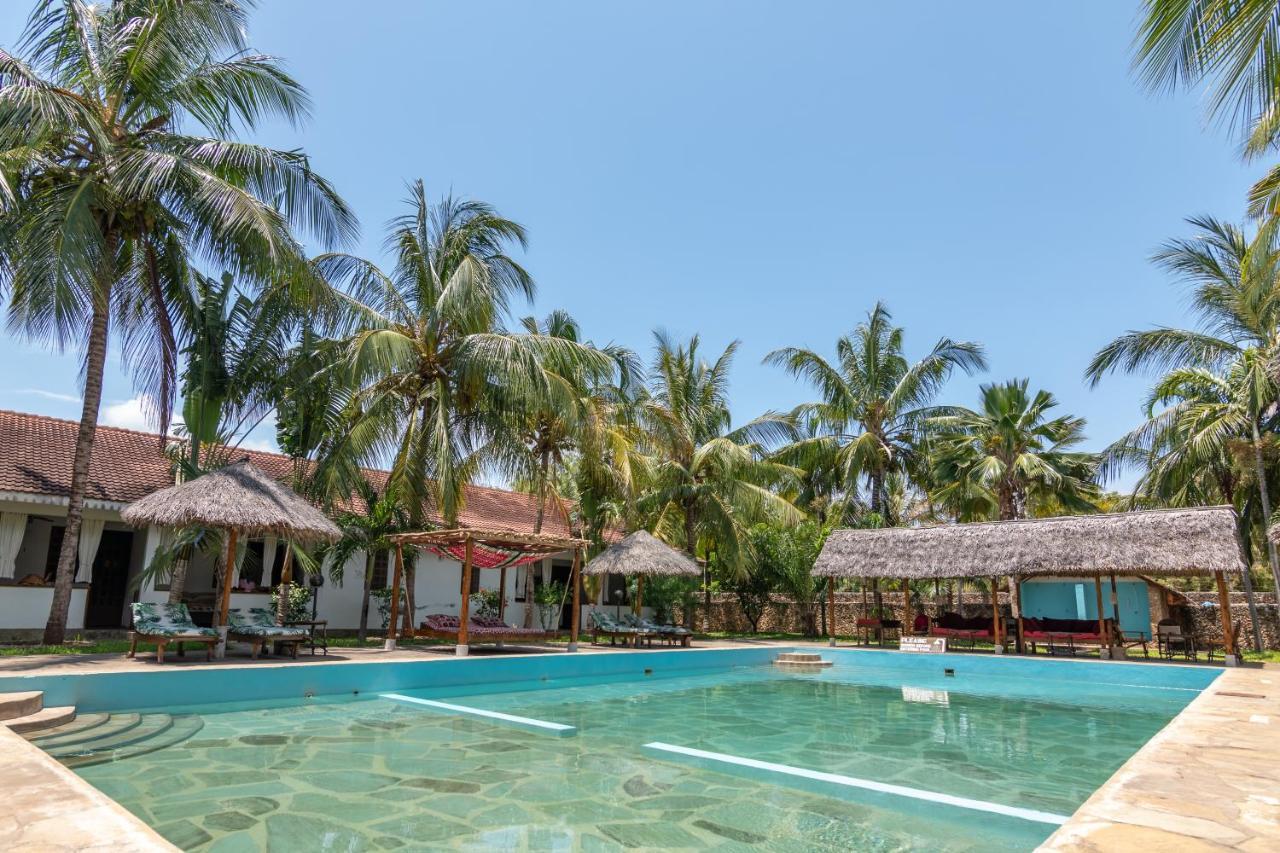 Eden House Cottages Malindi Exterior photo