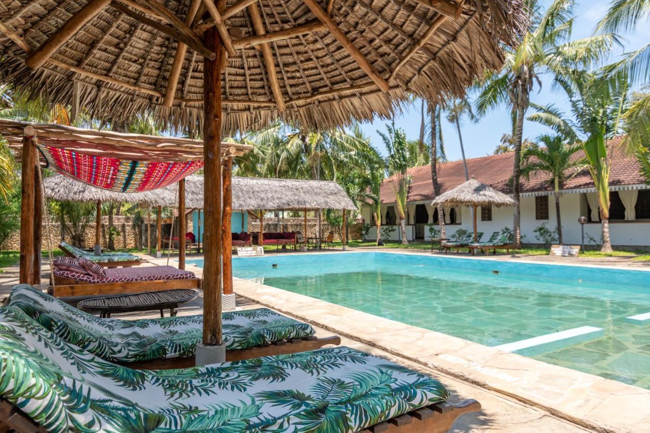 Eden House Cottages Malindi Exterior photo