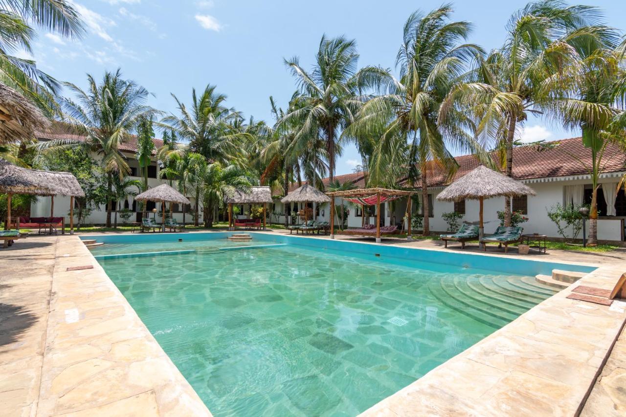 Eden House Cottages Malindi Exterior photo