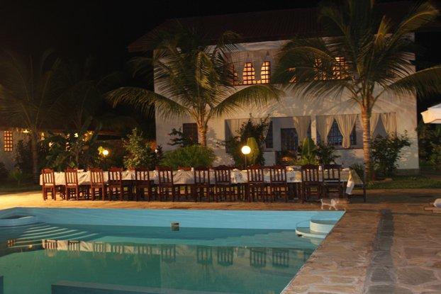 Eden House Cottages Malindi Exterior photo