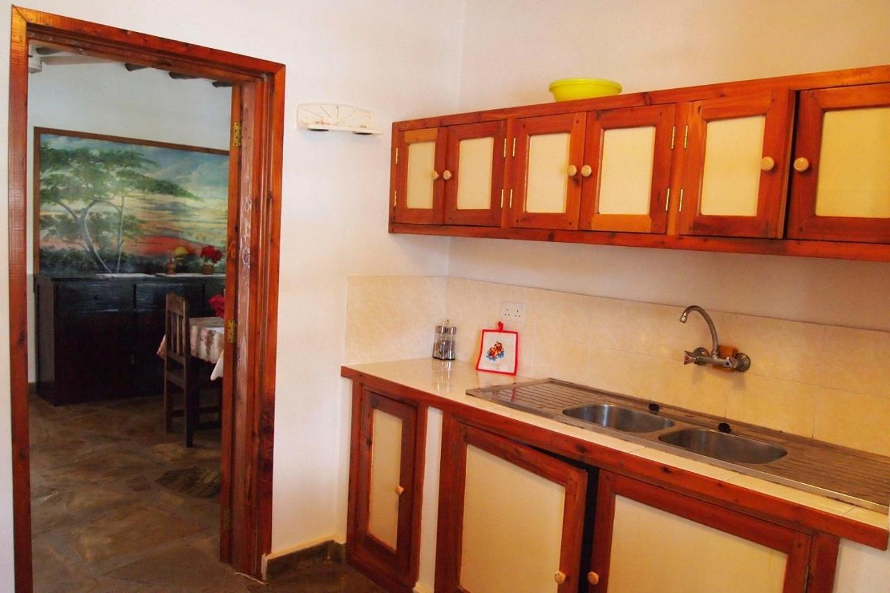 Eden House Cottages Malindi Exterior photo
