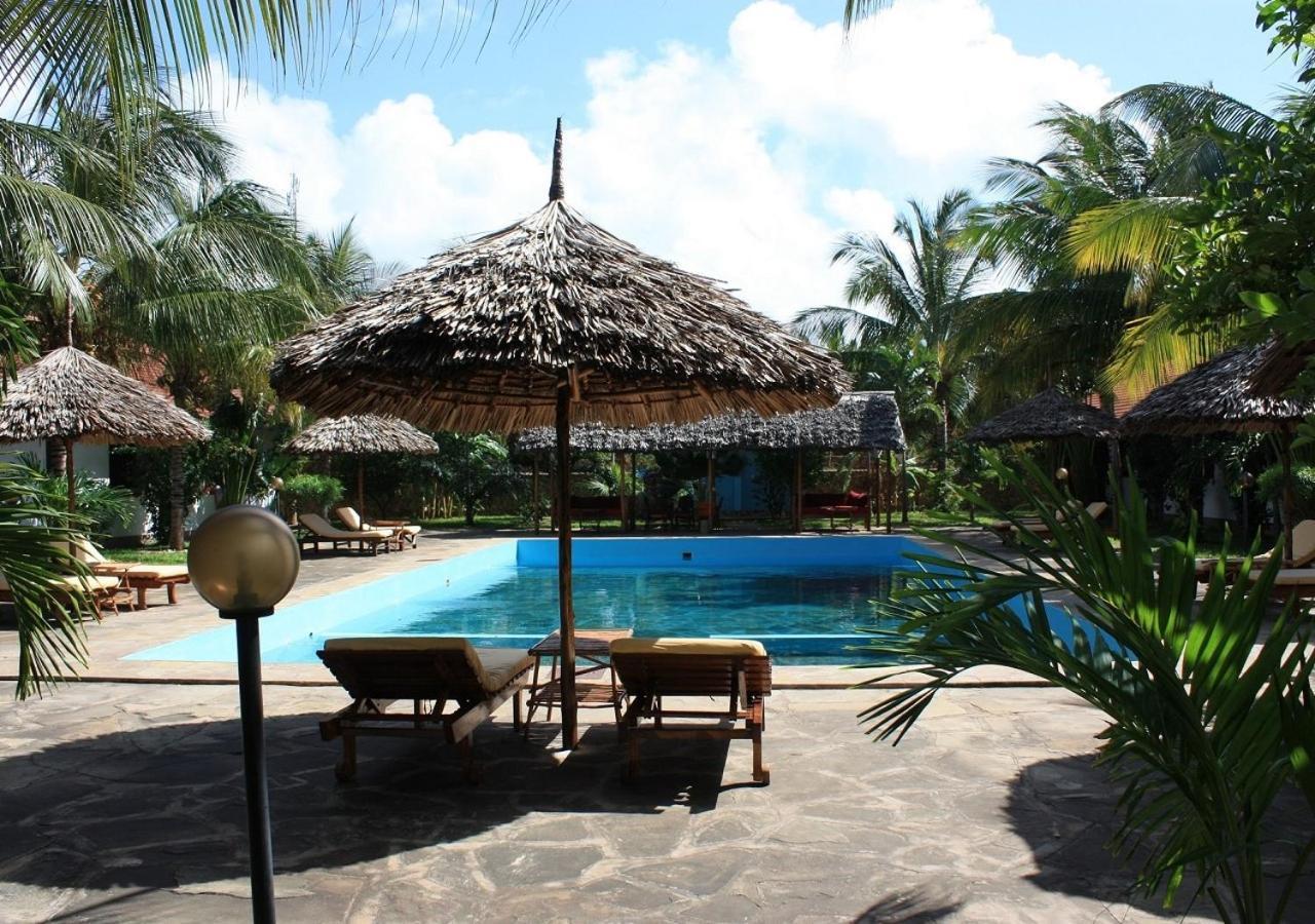 Eden House Cottages Malindi Exterior photo